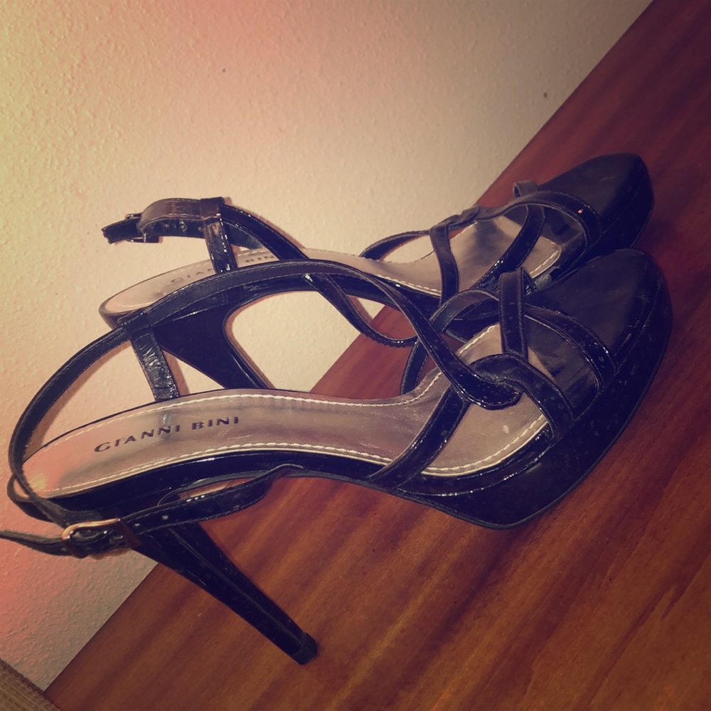 Gianni Bini Black Strappy Heel